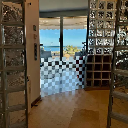 3 Bedroom With Shared Pool And Amazing Sea Views Villa *