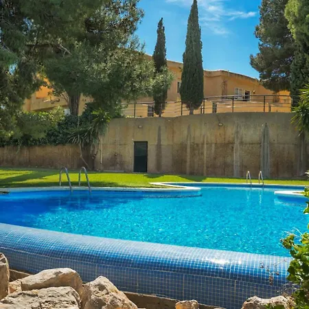 3 Bedroom With Shared Pool And Amazing Sea Views