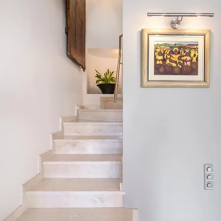 3 Bedroom With Shared Pool And Amazing Sea Views Villa Sitges