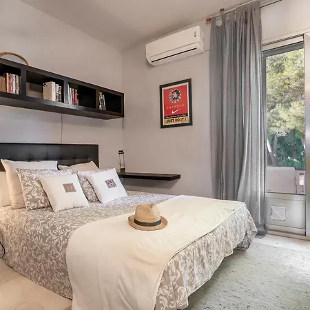 Villa 3 Bedroom With Shared Pool And Amazing Sea Views