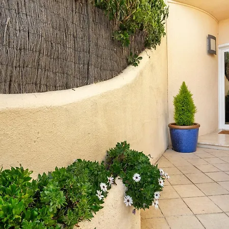 Villa 3 Bedroom With Shared Pool And Amazing Sea Views Sitges