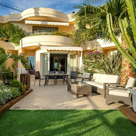 3 Bedroom With Shared Pool And Amazing Sea Views Villa *
